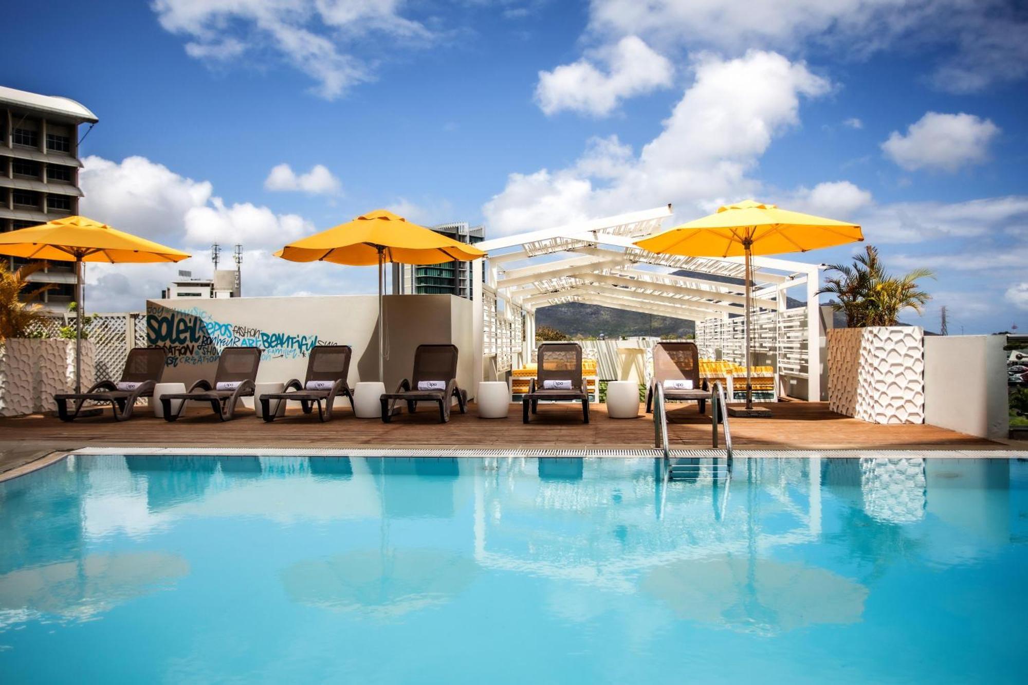 Hennessy Park Hotel Quatre Bornes Exterior foto